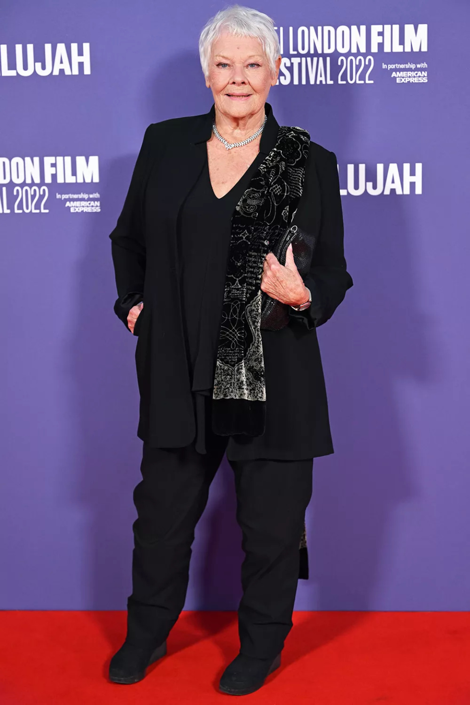 英国传奇影后朱迪·丹奇暗示她70年的职业生涯即将结束