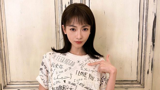 为什么吴谨言无戏可拍了别听于正说得那么好资本已经抛弃了她