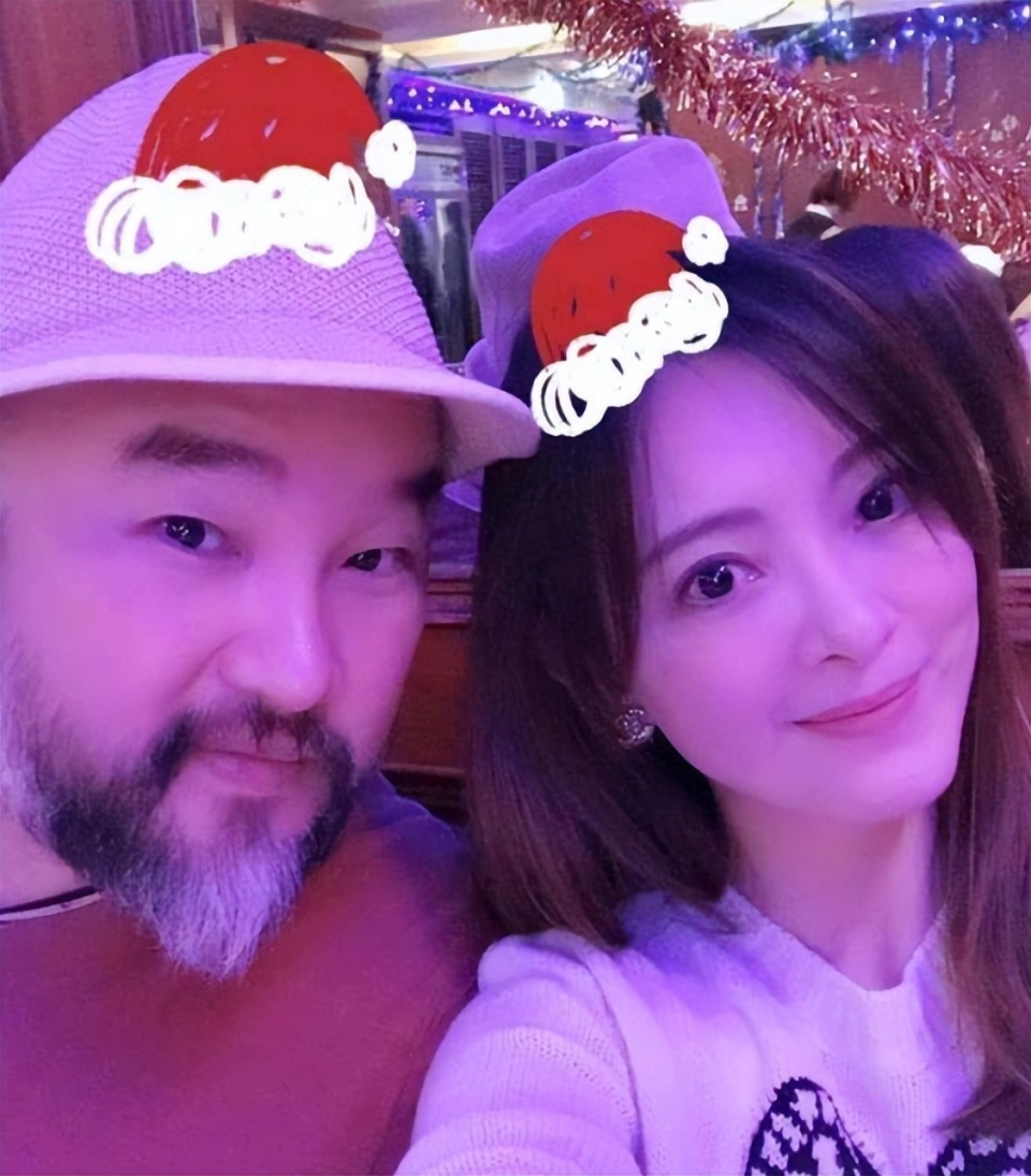 刘真去世三年,丈夫辛龙不想再触景伤情,搬离昔日爱巢潜心修佛_腾讯