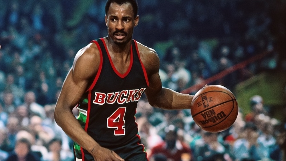 沃尔赛季报销|新赛季六大可能落定后，欧文拼个你死我活，威少任人宰割