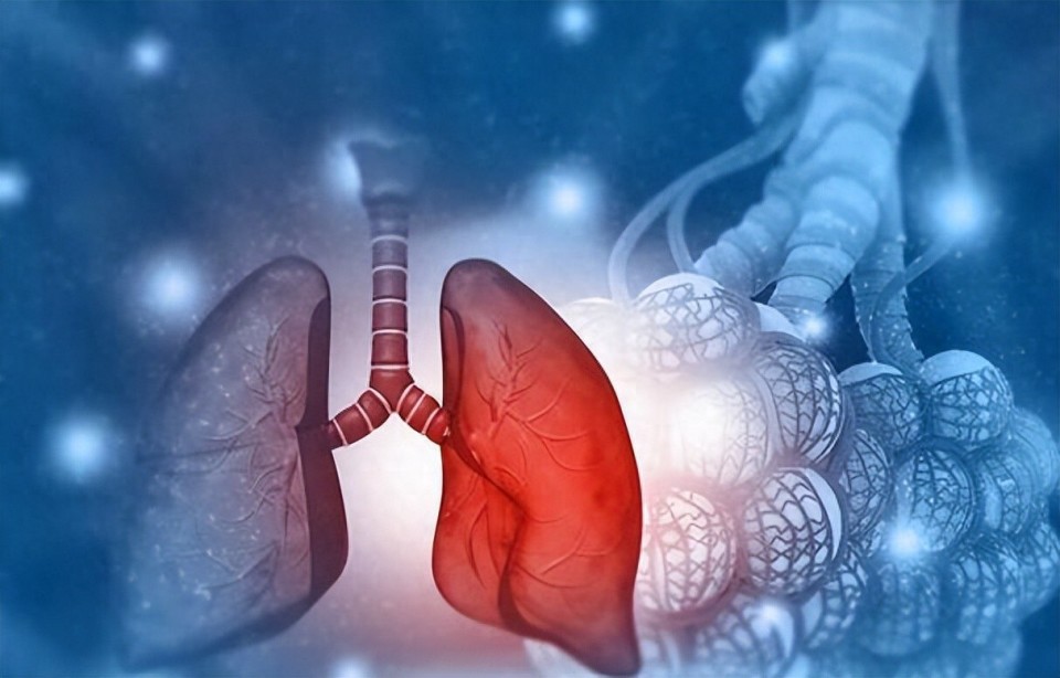 什么是家庭氧疗一口气爬不上三楼？别把喘当成老了，出现5类症状，小心慢阻肺_https://www.jmylbn.com_新闻资讯_第1张