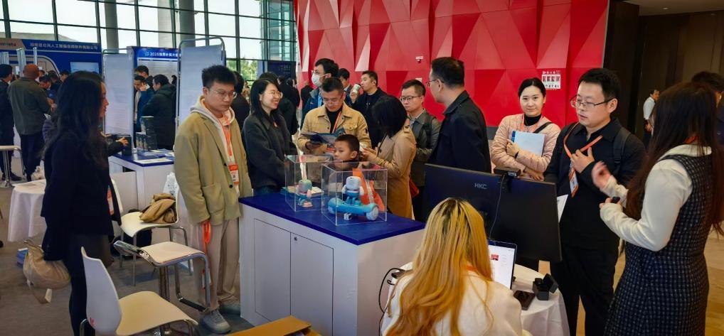 科學與健康丨算力助推！“AI+醫療”催生更多新場景