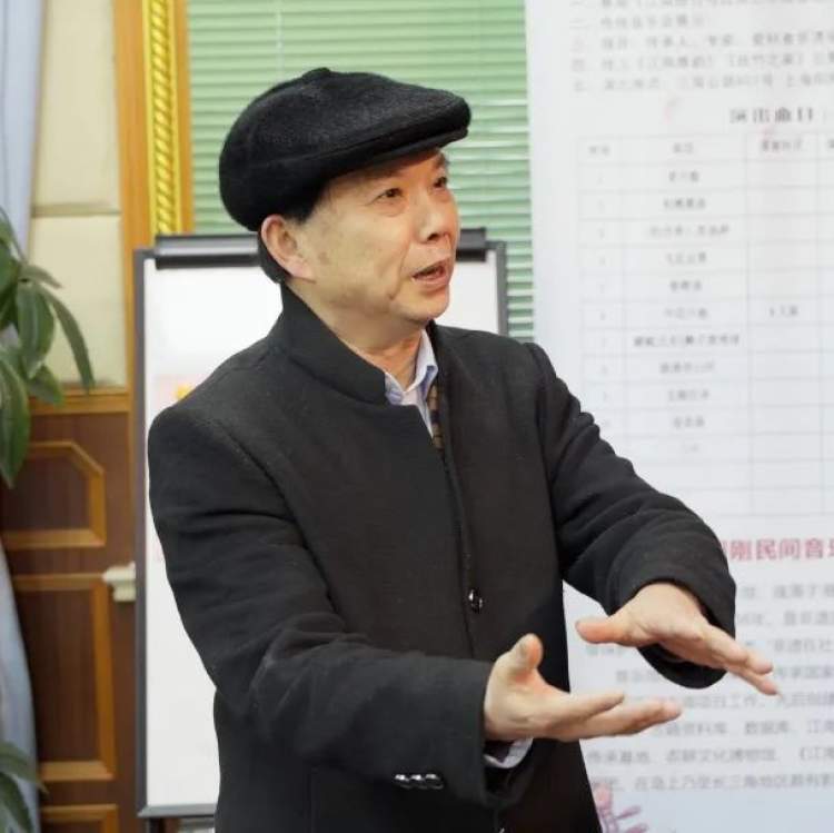非遗传承｜瀛洲有乡贤，崇明扬古音——杨刚和他的阳刚民间音乐馆_腾讯新闻