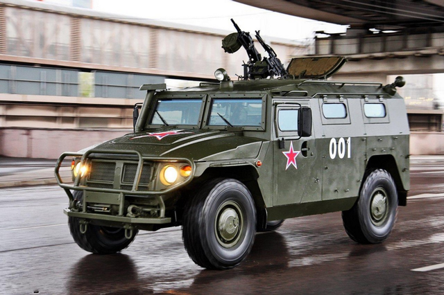 中国装甲车现身俄乌战场中方作出回应