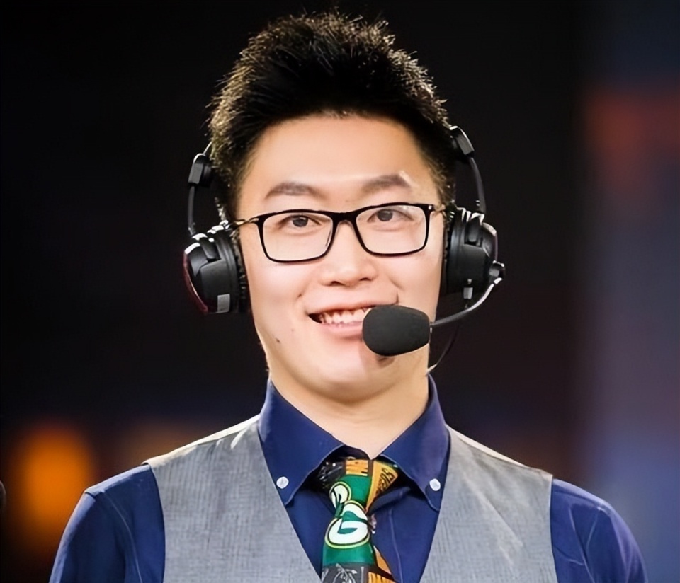 因edg首胜后,公开调侃jiejie!个人微博惨遭爆破_腾讯新闻