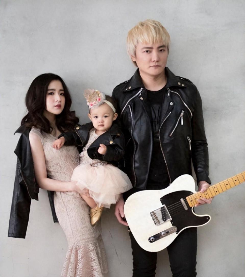 大瓜来了飞儿乐团吉他手阿沁老婆持毒被抓詹雯婷粉丝却乐坏了