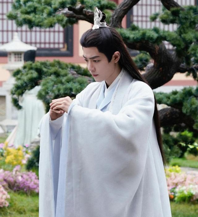 冲着肖战追玉骨遥万万没想到却被30岁的男二狠狠惊艳了