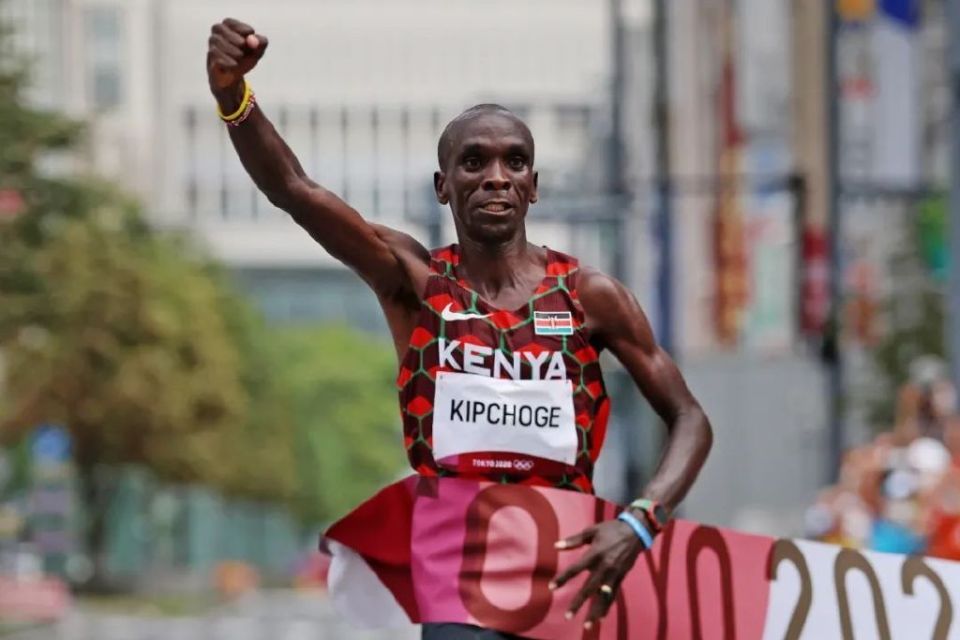 "击垮"基普乔格的"网暴"!