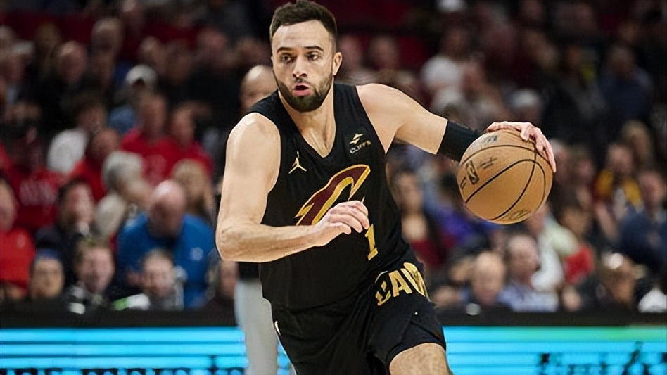 開門紅！騎士雙核狂砍54分，猛龍毫無還手之力，橫掃恐是時間問題 - 