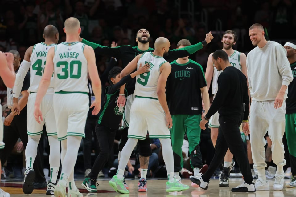 补强被截胡！夺冠功臣离队！NBA豪门竹篮打水，联盟格局变了