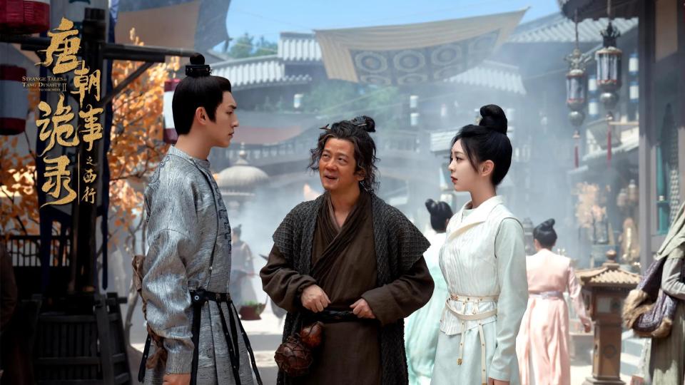 641