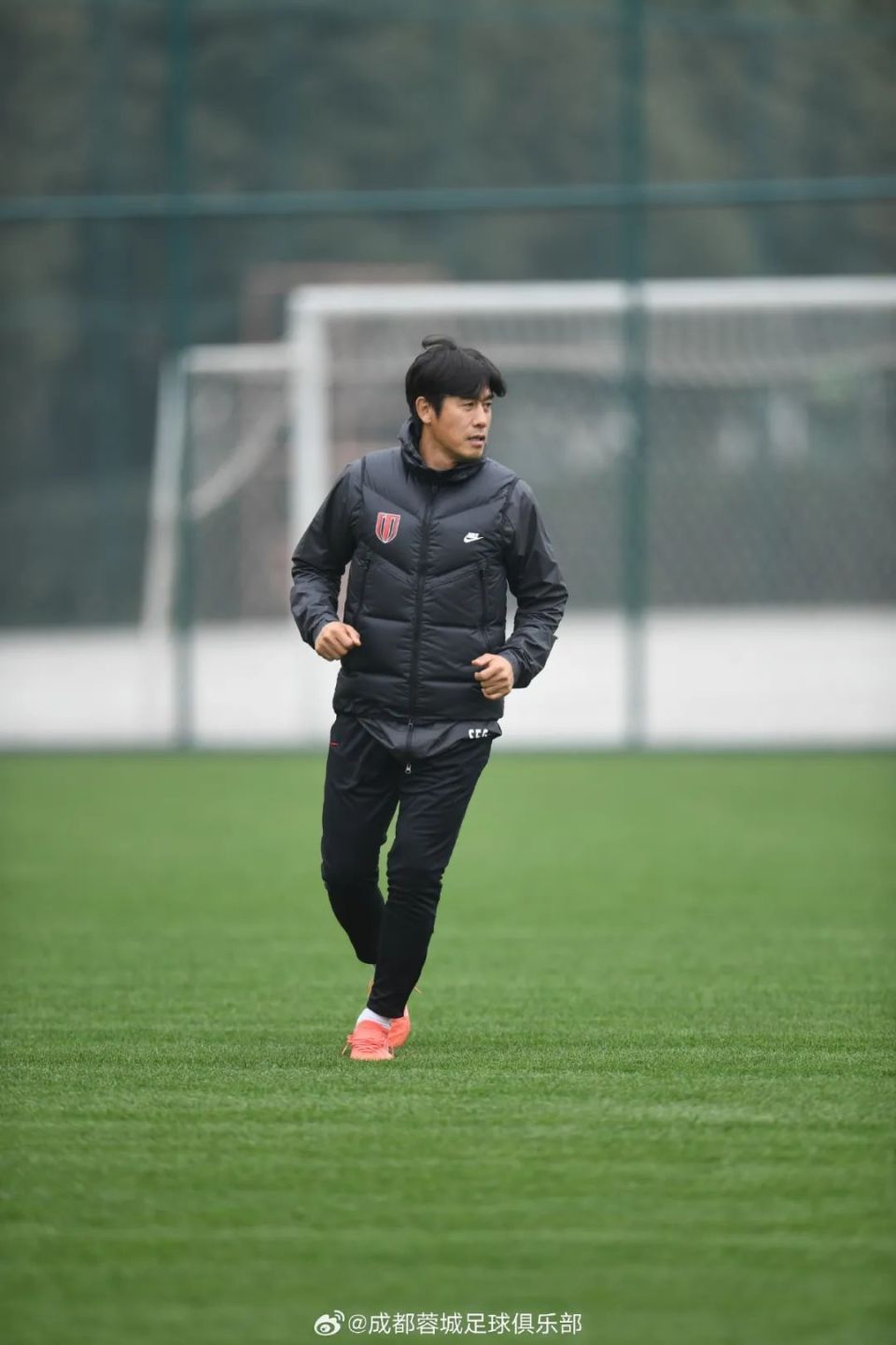 成都蓉城收假:提拔6新星,李扬,陈国良正在试训,刘若钒不在考虑范围内