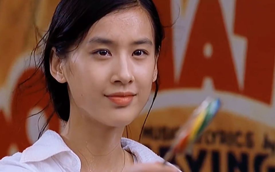 都说琼瑶挑美女的眼光最毒,但比她更毒的是周星驰,张柏芝太耐老