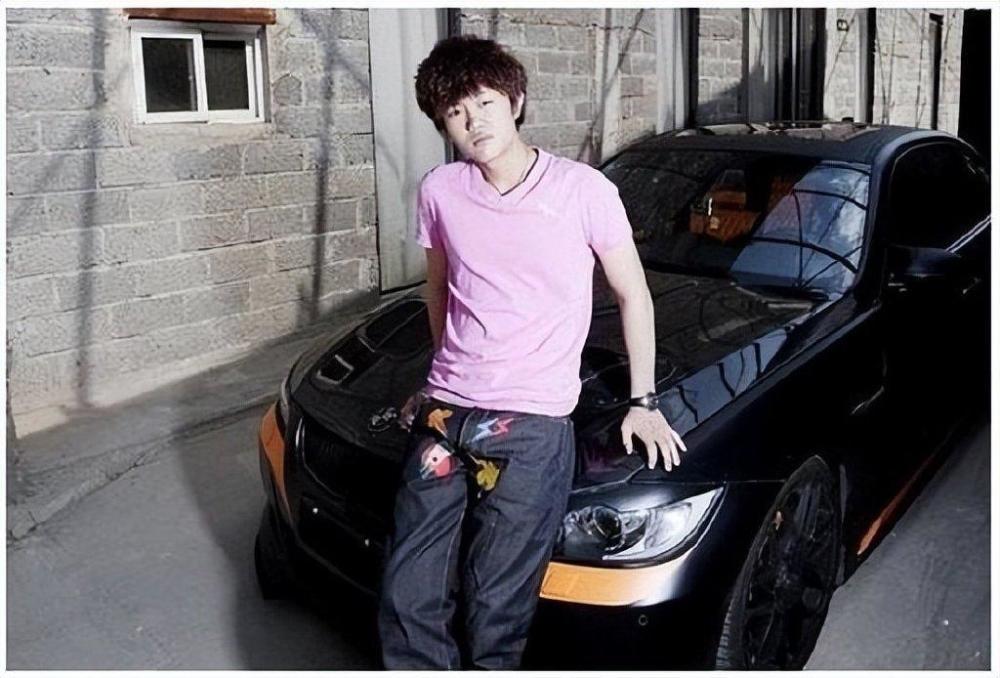 李天一出狱更名为"李冠丰",被网友质疑狱中改名,或已提前释放