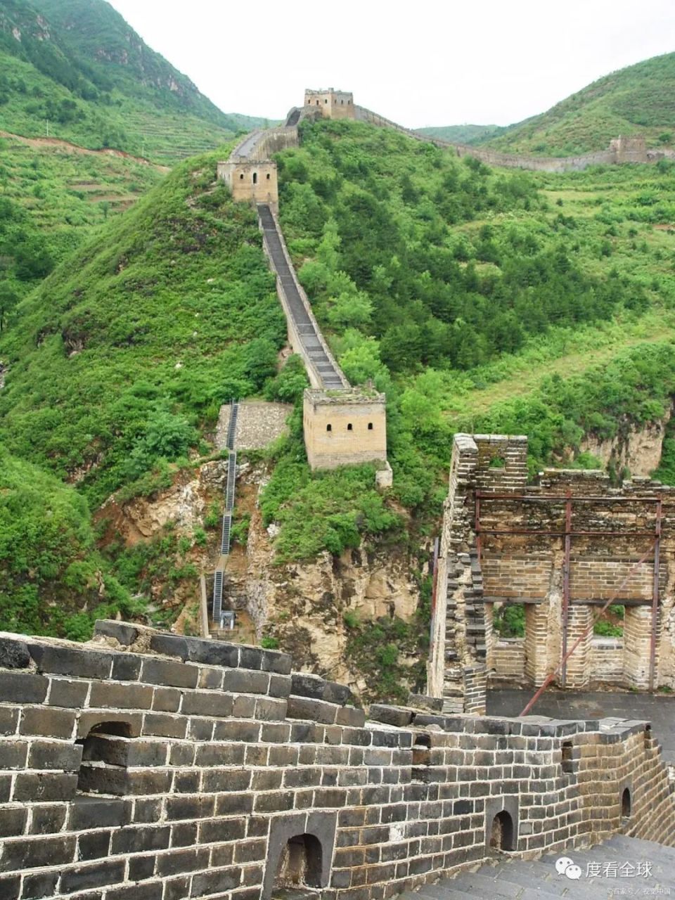 万里长城起点和终点在哪里?