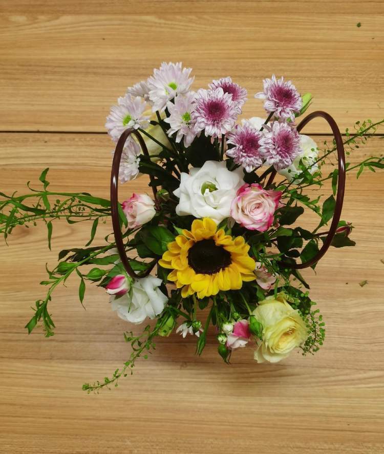 美在逢源——学插花