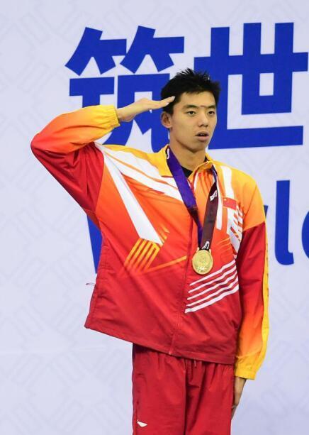 游泳冠军赛男200自预赛汪顺季新杰老将发威 潘展乐第七位晋级