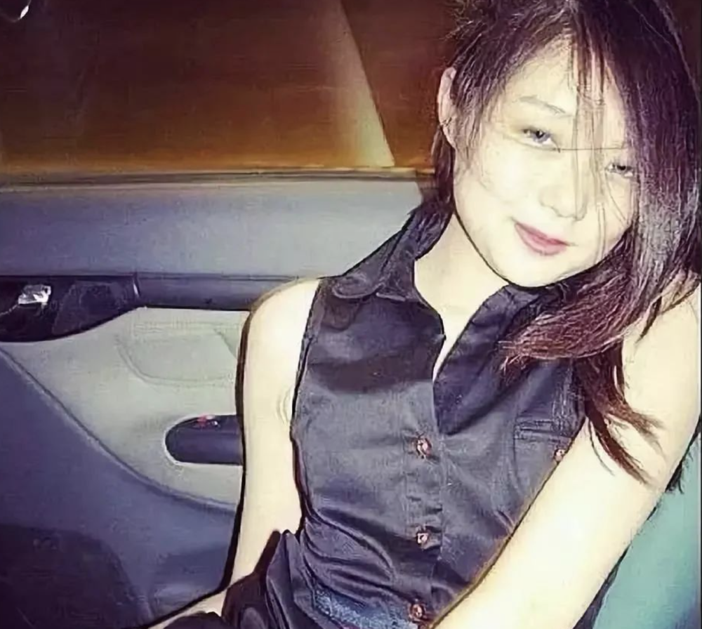 兜了一大圈，结果嫁了一个假豪门！深扒寒门贵妇晚晚，我一言难尽_腾讯新闻
