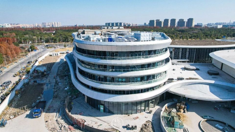 官方已确定！奉贤将迎一座超豪华酒店！效果图、最新现状实拍..._腾讯新闻