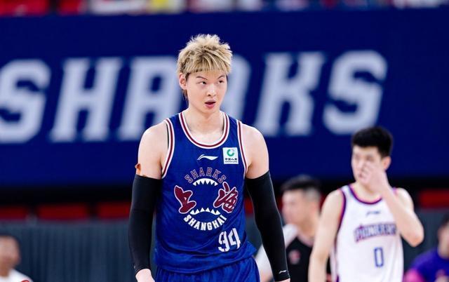 cba今日6场大战!新疆送辽宁连败,王哲林阻击沈梓捷,广州赢广厦