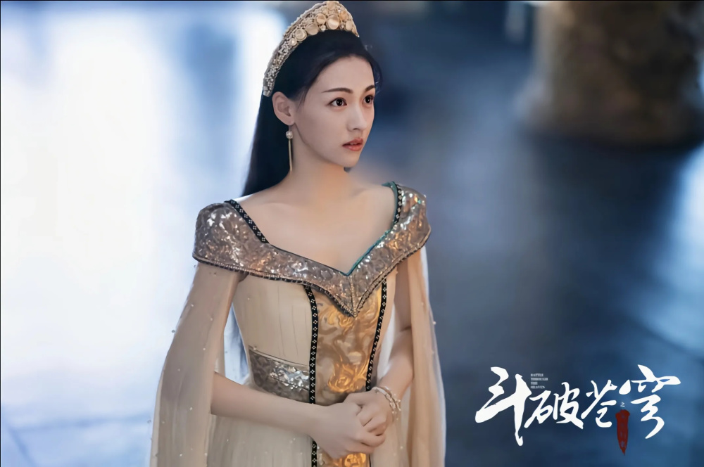 演《雪中》惹人想杀世子夺她,演《斗破苍穹》又让人想杀萧炎抢她