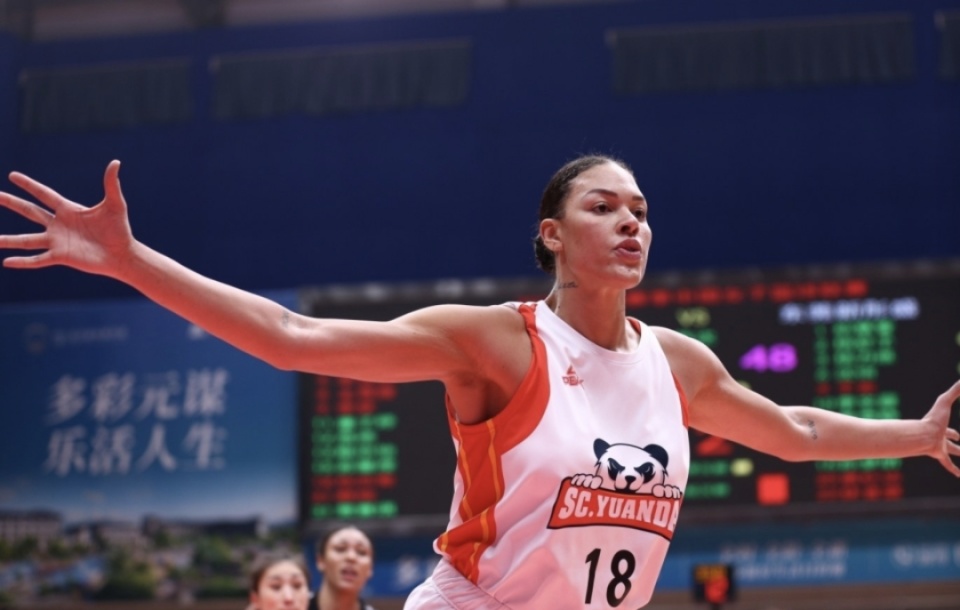 坎贝奇回呛美国球迷透露加盟wcba利好比在美国赚5倍还多