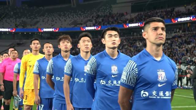 2-2，大连英博阻击申花成功 吕焯毅世界波刘祝润破门 裁判多次看var