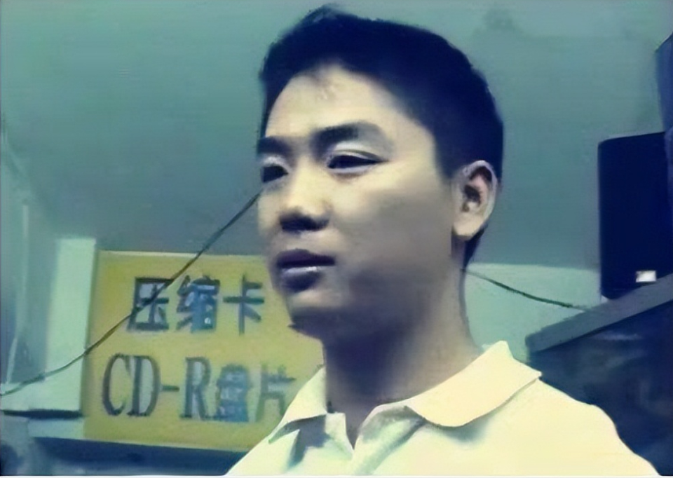 刘强东又给老家村民发年货了!网友:他在宿迁的影响力仅次于项羽