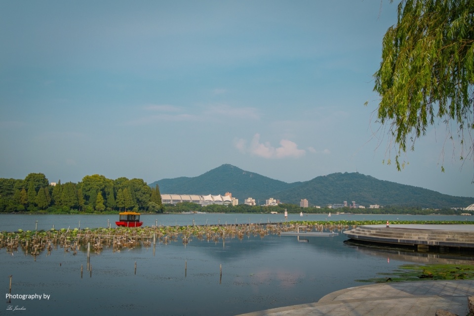 夏日游南京玄武湖