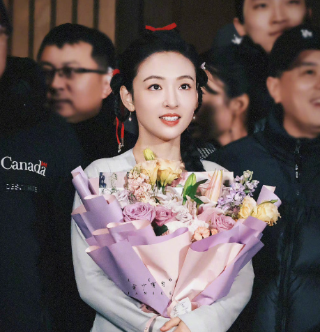 吴倩《九义人》杀青照好美!灵气十足梦回落落,看到男主:期待了!