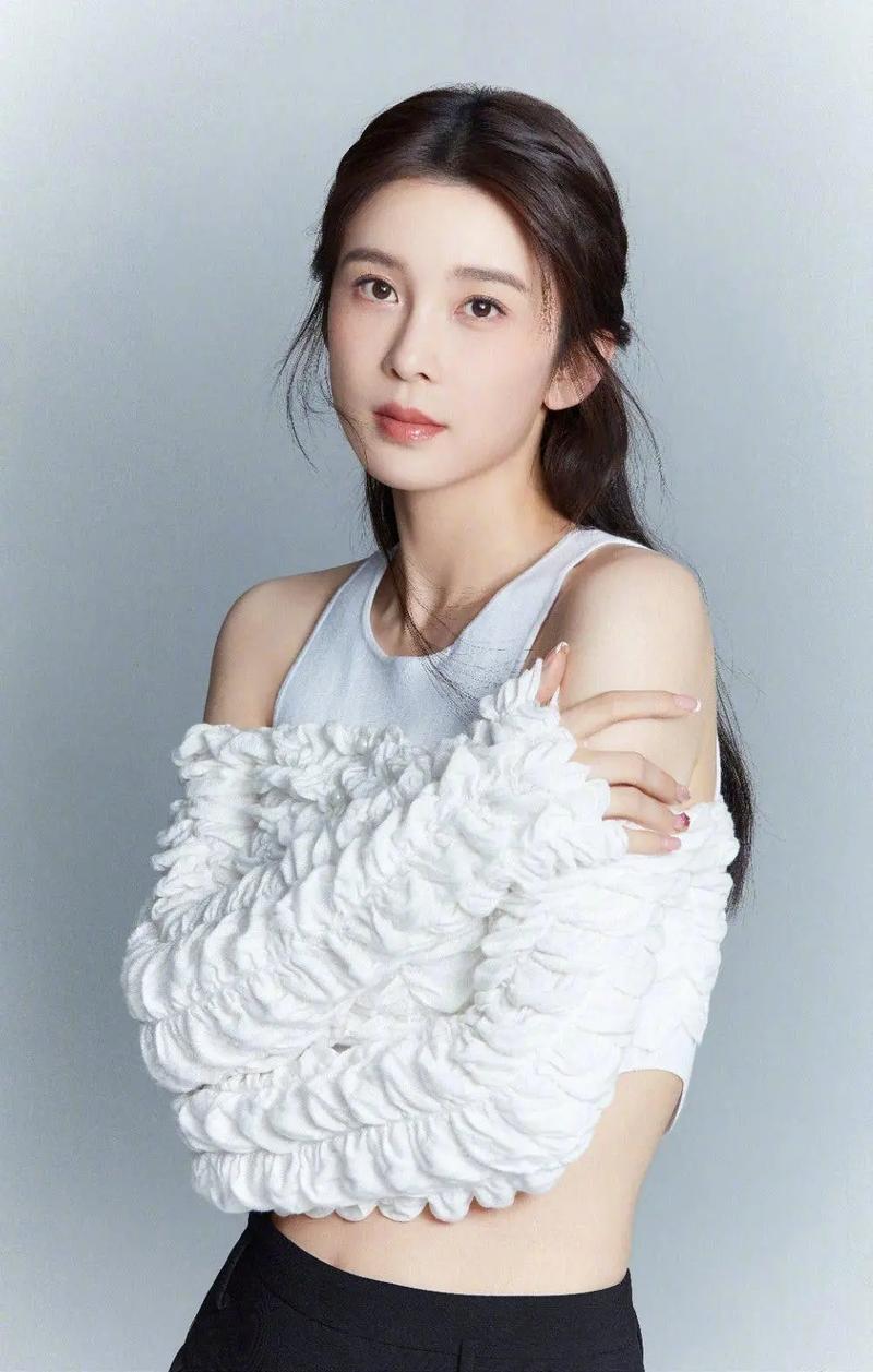 37岁贾青回应了