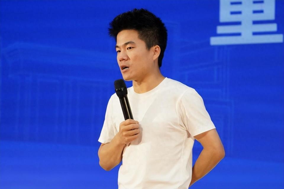 直播带货生态之变:超级主播与平台,商家的新博弈