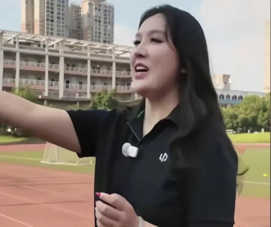 消失12天！美女老闆終於回應：沒退網 正在出差 元旦之後與永州隊協商