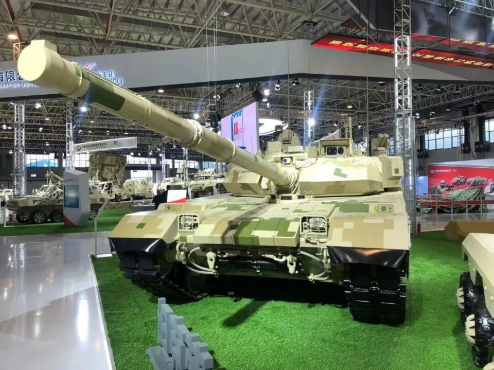 中国VT-4坦克测试表现优异，阿尔及利亚相当满意，成VT-4第四大客户_腾讯新闻