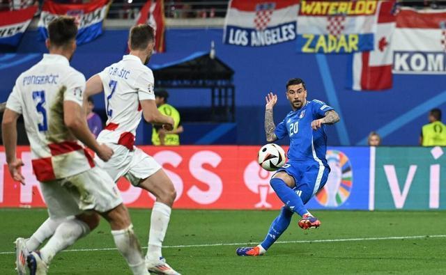 莫德里奇失点后破门,补时8分钟意大利读秒绝平