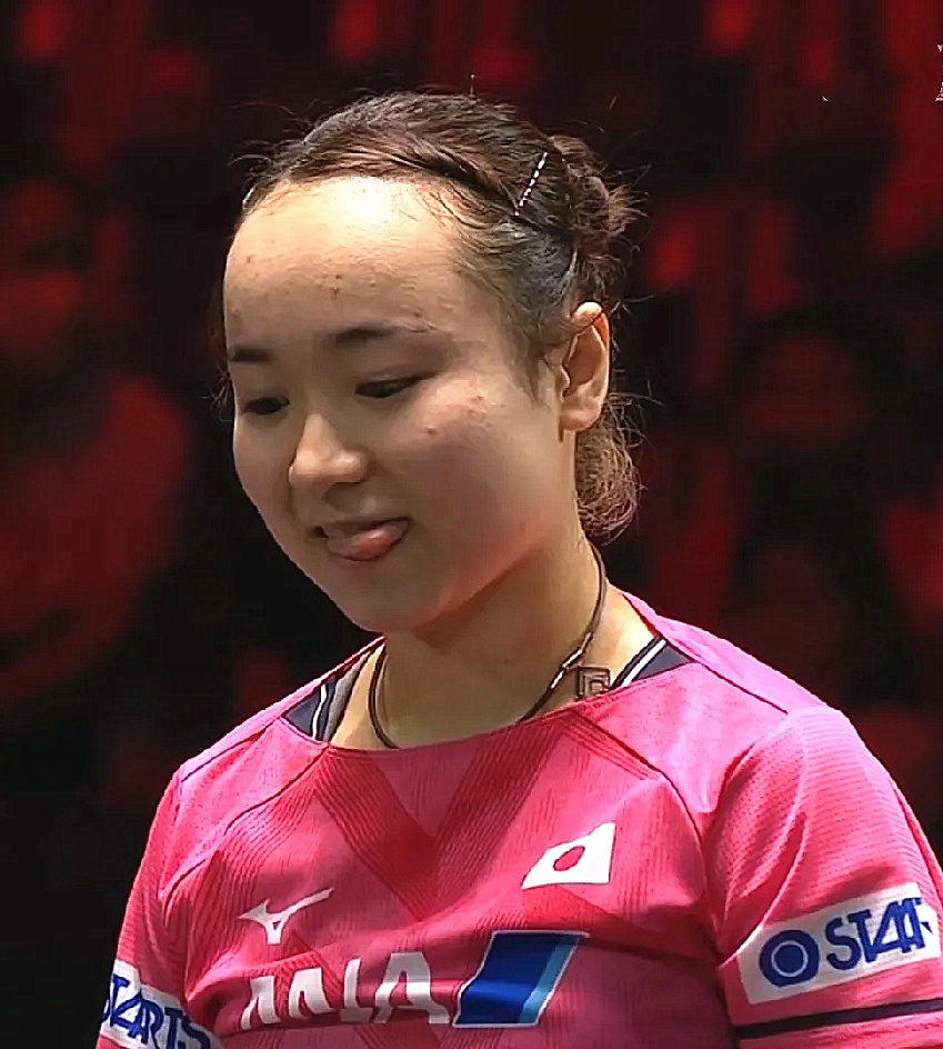 被打服了国乒双杀日本一姐伊藤美诚连输2场向陈梦低头认输