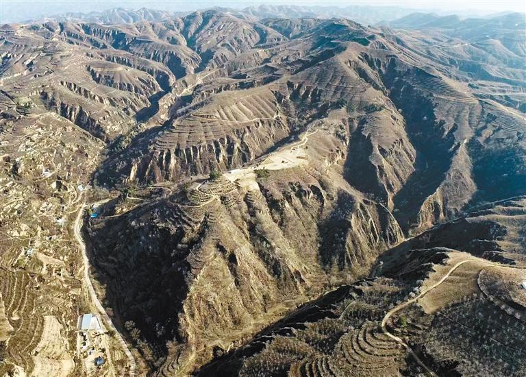 陕西清涧寨沟遗址发现9处商代晚期高等级贵族墓地