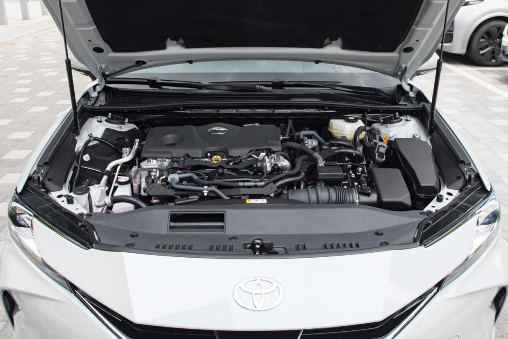 丰田再次打响"价格战",凯美瑞降至13.98万起,入门配2.0l动力