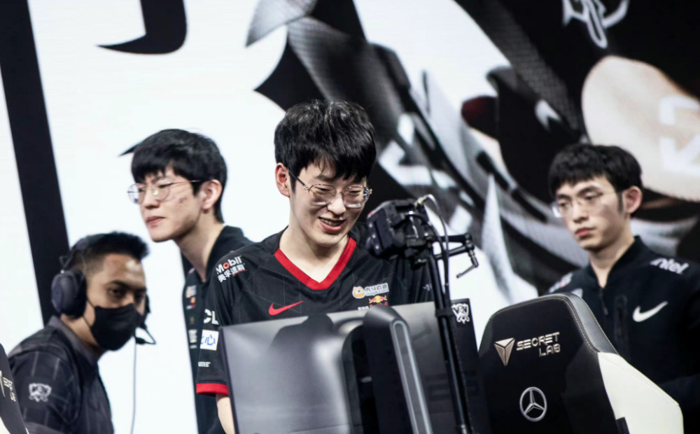 继t1之后drx揭晓s13主力阵容edg铁粉等来喜讯