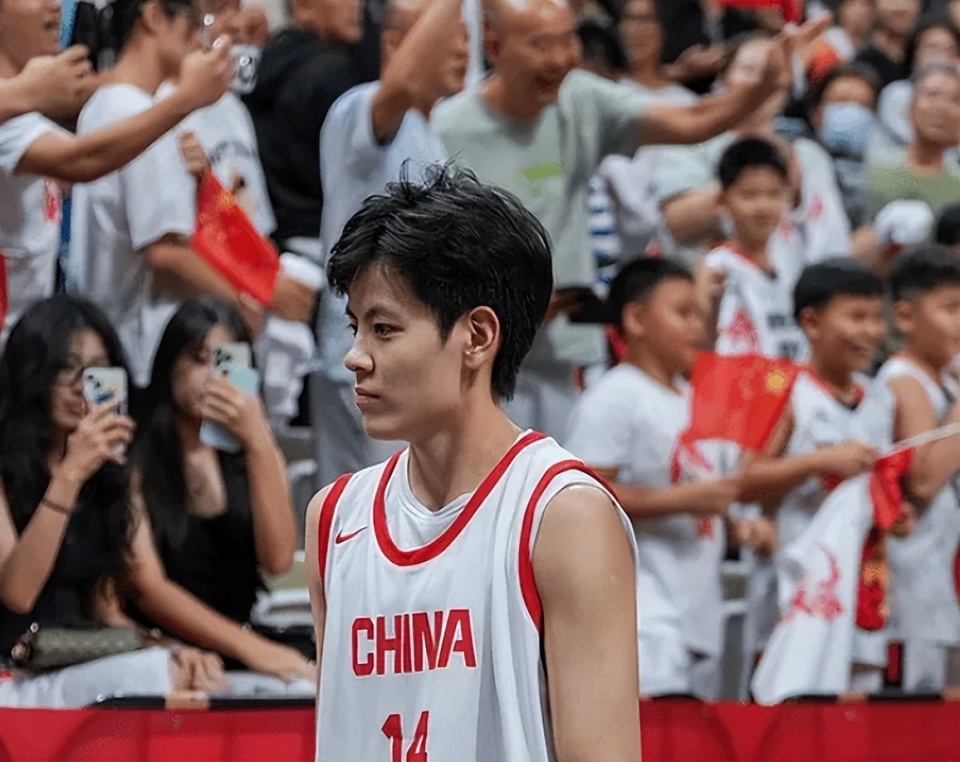 女篮73-69复仇澳大利亚 球员评价：2人满分，7人及格，3人低迷