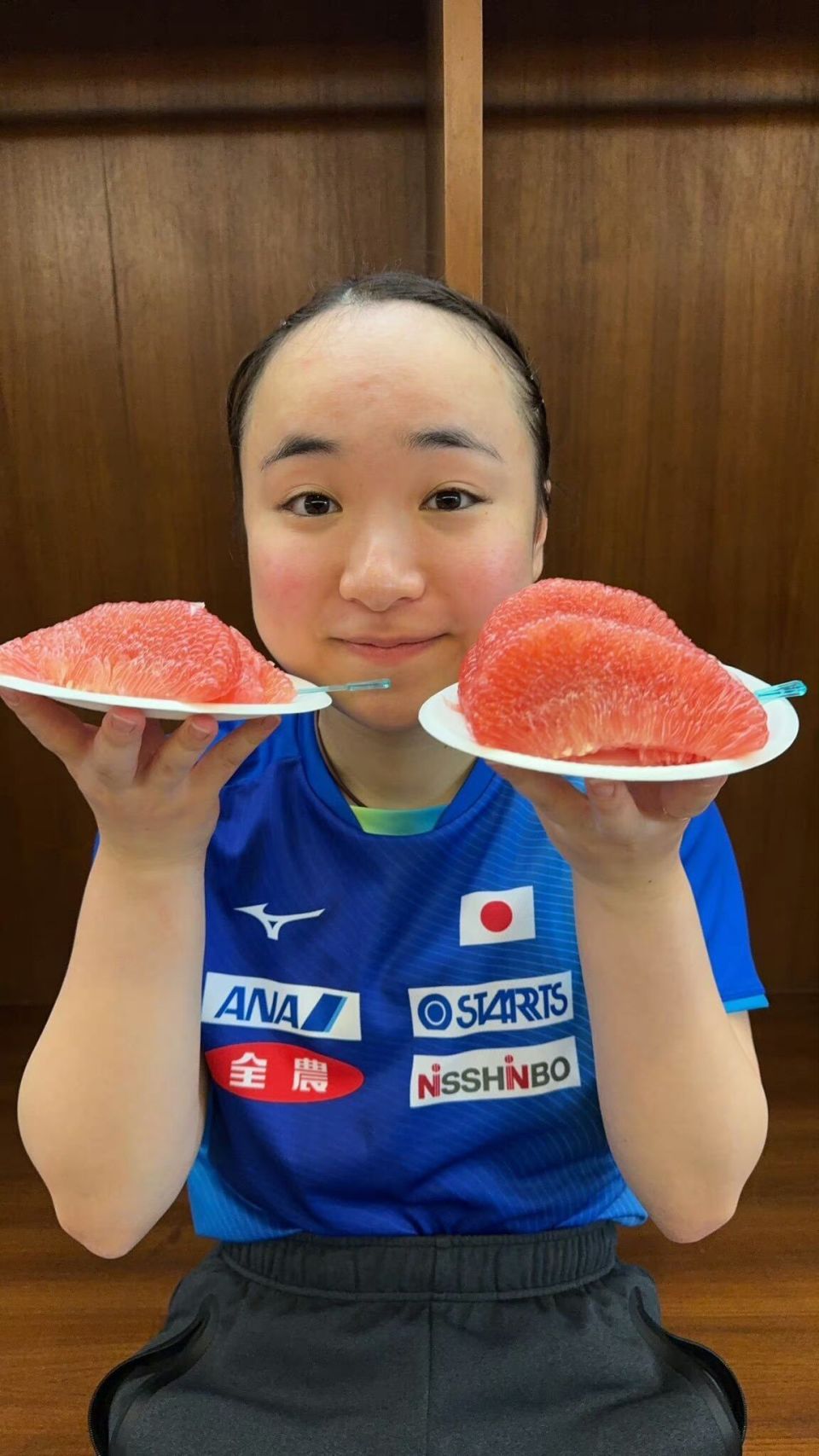 伊藤美诚夺冠后妈妈表达感谢,日乒前一姐很开心,陈幸同阻击失败