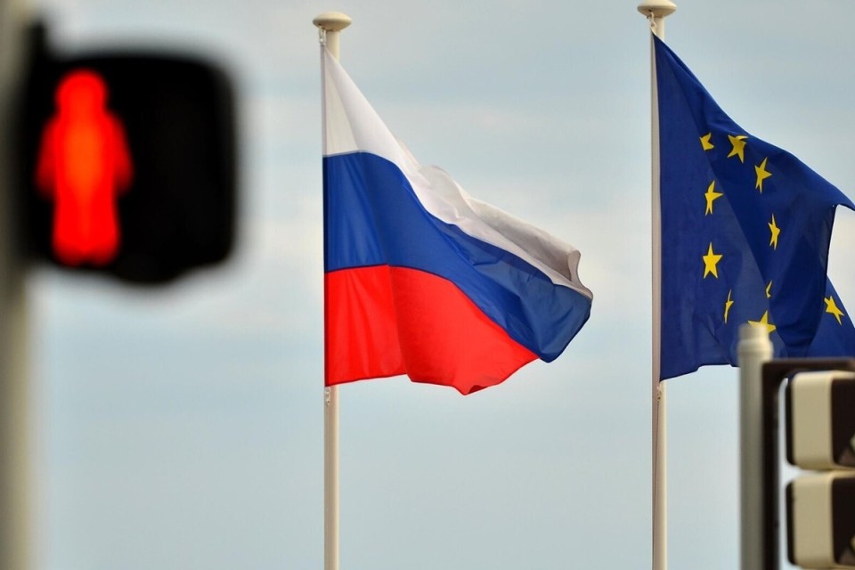 马克龙迈出第一步,法国军人已进入乌克兰,希望成立"欧洲联盟"