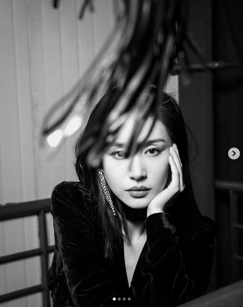 王子文:孩子生父成谜,唯一公开的恋爱无疾而终,如今还相信爱情