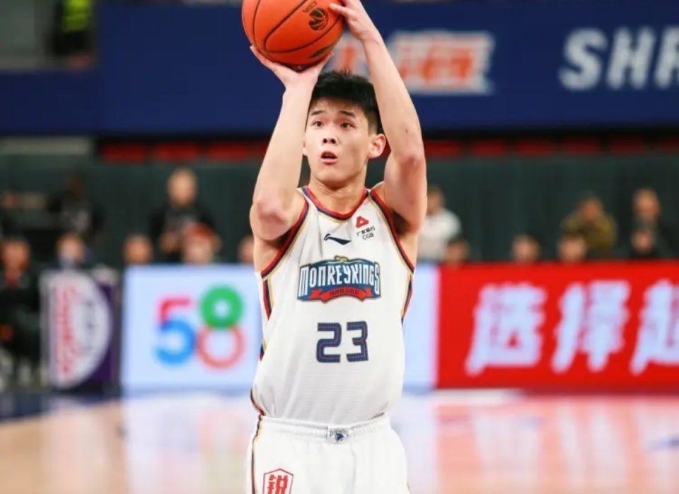 又捡漏了！恭喜湖人，成功签下NCAA得分王