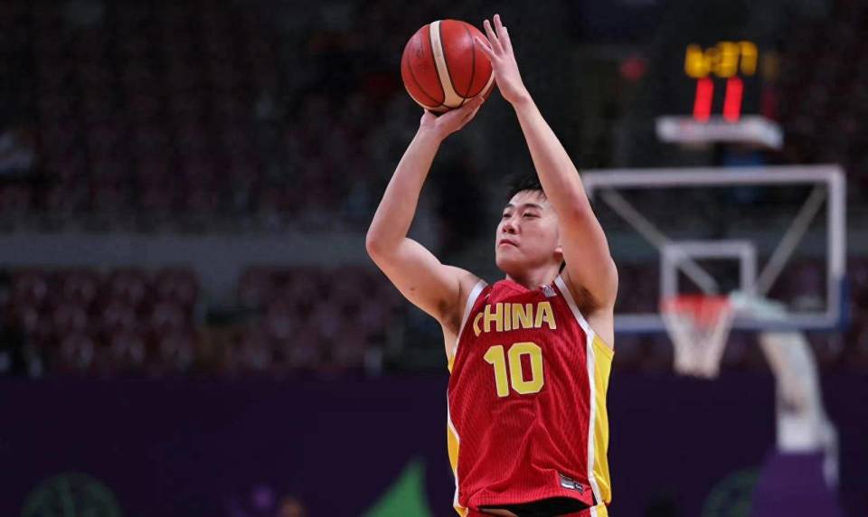 锐评丨王俊杰拒绝顶薪冲击NBA，精神可嘉，豪赌背后风险重重_腾讯新闻