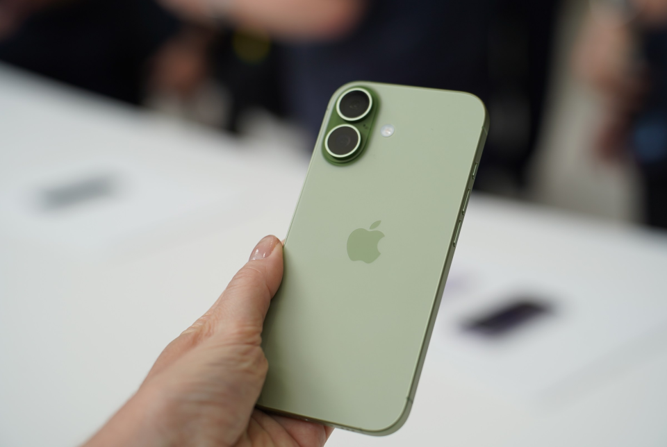 iPhone Air翻车，iPhone 