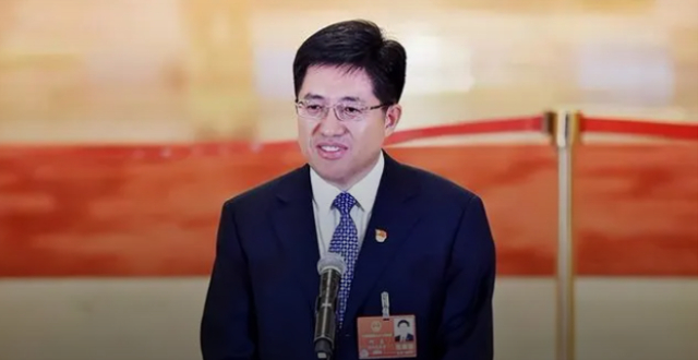 ��һ���������쵼���������������ε�һ���