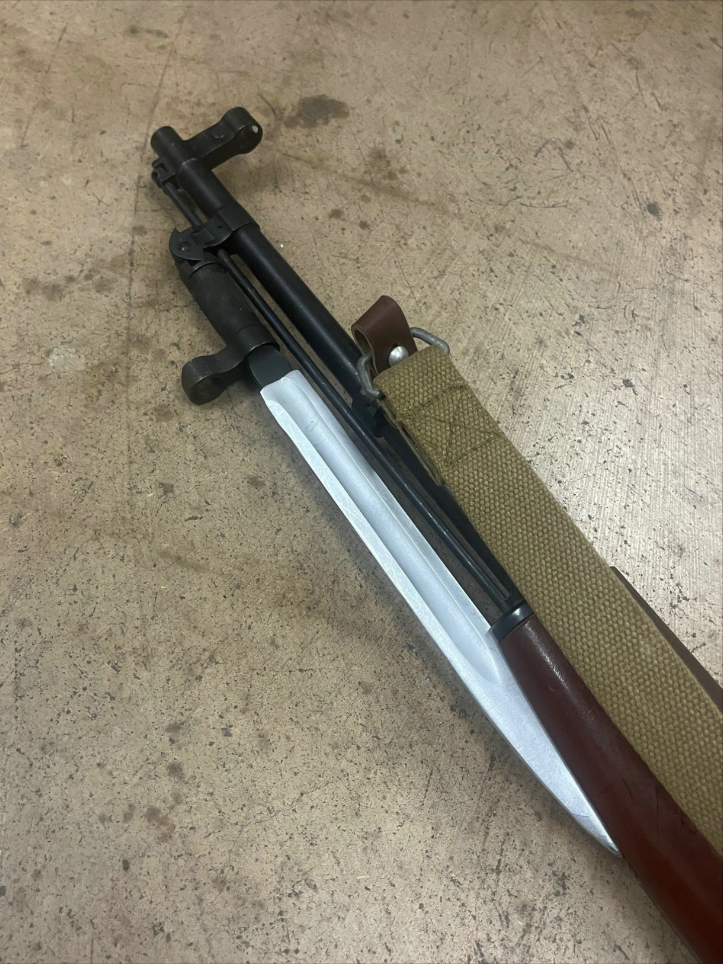 苏制SKS剑型刺刀 经典冷兵器与热兵器结合 提升威慑力与近战力_腾讯新闻