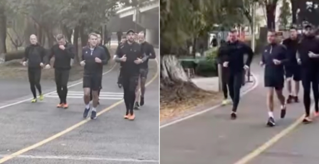 马克龙抵达成都后在锦城湖公园晨跑，主动和路人亲切打招呼缩略图