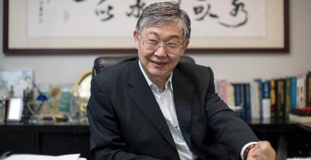 香港大亨建议推“会漏的避孕套”